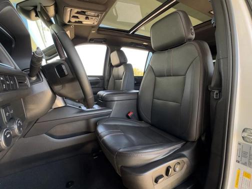 2023 Chevrolet Tahoe 2WD RST