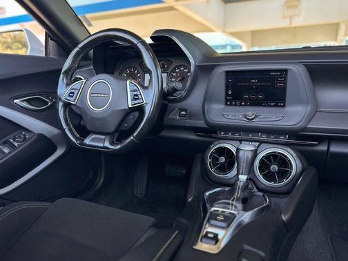 2023 Chevrolet Camaro 1LT