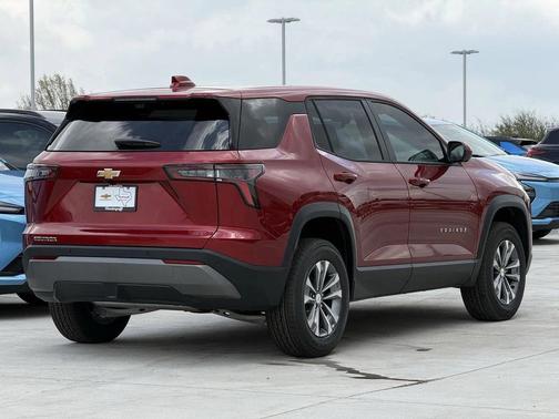 Radiant Red Tintcoat 2026 Chevrolet Equinox 1LT