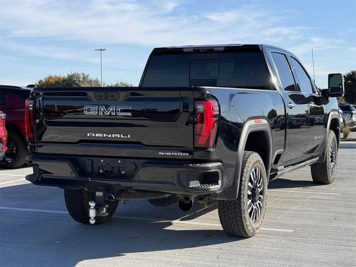 2024 GMC Sierra 2500 Denali Ultimate