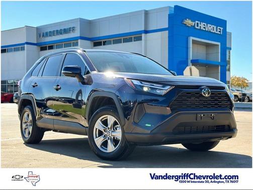 2024 Toyota RAV4 XLE