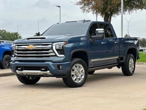 2025 Chevrolet Silverado 2500 High Country