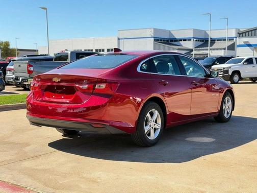 2024 Chevrolet Malibu FWD 1LT