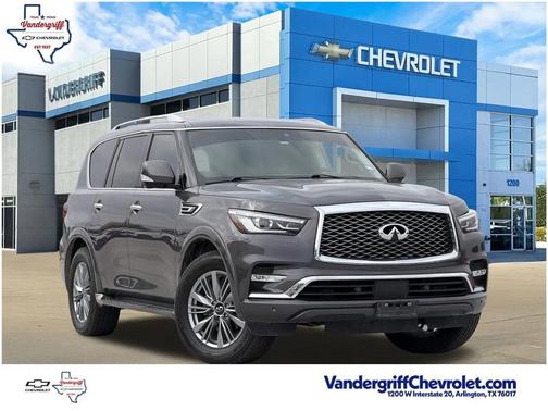 2022 INFINITI QX80 Luxe