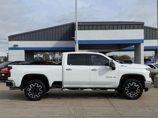 2024 Chevrolet Silverado 2500 LTZ