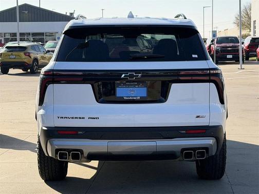 2024 Chevrolet Traverse AWD Z71