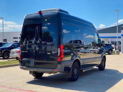 2020 Mercedes-Benz Sprinter 2500 Standard Roof