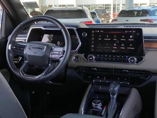 2023 GMC Canyon Denali