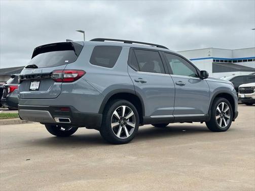 2023 Honda Pilot AWD Elite