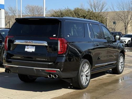 2022 GMC Yukon XL Denali