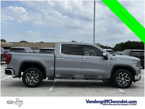 Sterling Metallic 2024 GMC Sierra 1500 SLT