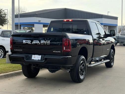 2025 RAM 2500 Laramie Crew Cab 4x4 6'4' Box