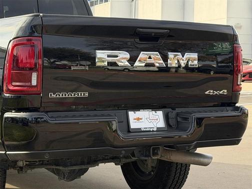 2025 RAM 2500 Laramie Crew Cab 4x4 6'4' Box
