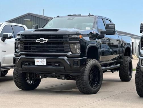 2025 Chevrolet Silverado 2500 Custom