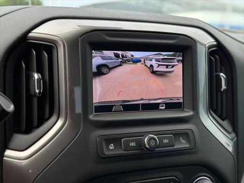 2025 Chevrolet Silverado 2500 Custom