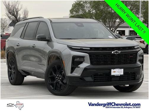 Sterling Gray Metallic 2026 Chevrolet Traverse RS