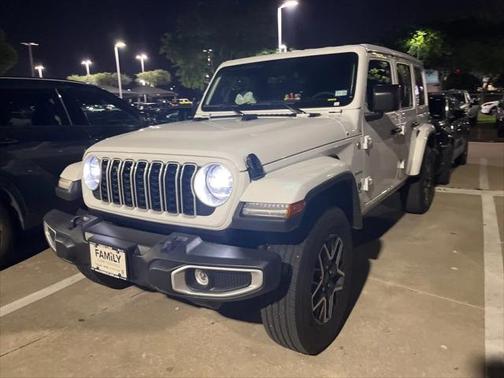 2024 Jeep Wrangler 4-Door Sahara 4x4