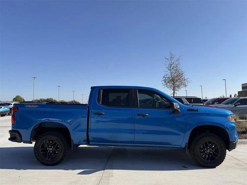 2024 Chevrolet Silverado 1500 Custom Trail Boss