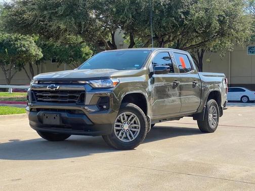 2024 Chevrolet Colorado LT