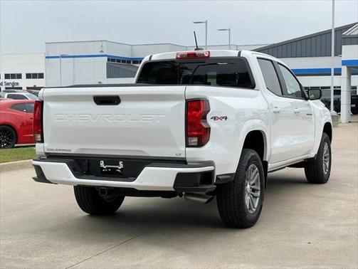 2024 Chevrolet Colorado LT