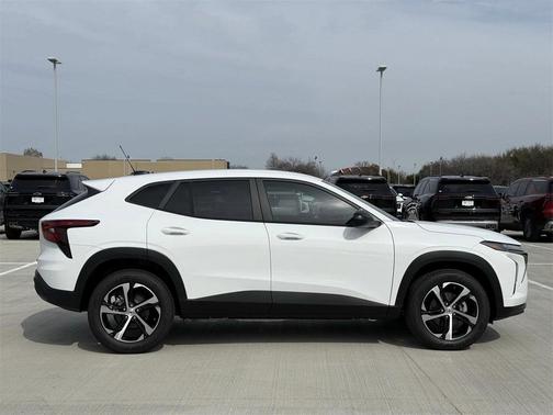 2026 Chevrolet Trax FWD 1RS