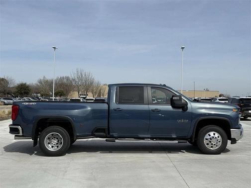 2026 Chevrolet Silverado 3500 LT