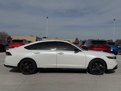 2024 Honda Accord Hybrid Sport-L