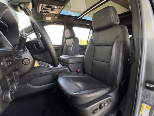 2023 Chevrolet Tahoe 2WD High Country