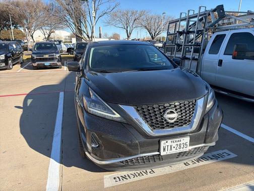 2023 Nissan Murano SL FWD