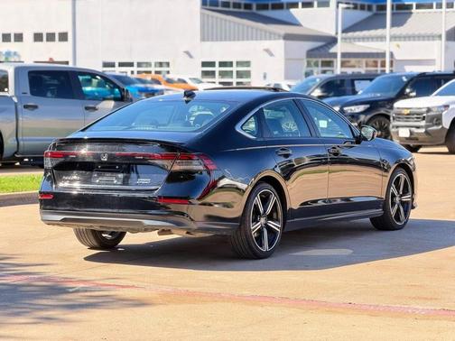 2024 Honda Accord Hybrid Base