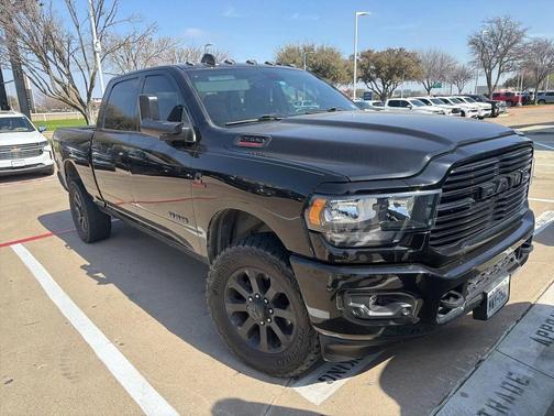2020 RAM 2500 Big Horn Crew Cab 4x4 6'4' Box