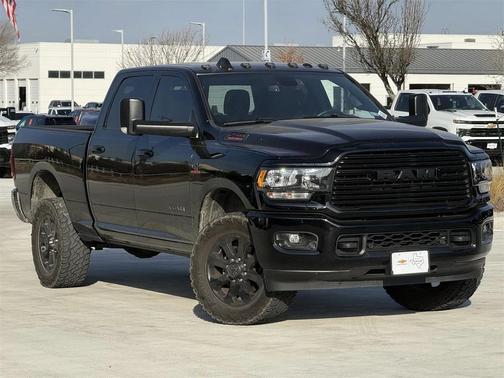 2020 RAM 2500 Big Horn Crew Cab 4x4 6'4' Box