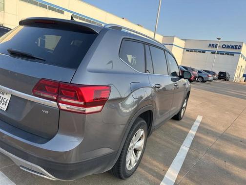 2019 Volkswagen Atlas 3.6L SE w/Technology