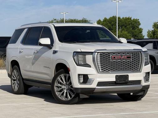 White Frost Tricoat 2021 GMC Yukon Denali
