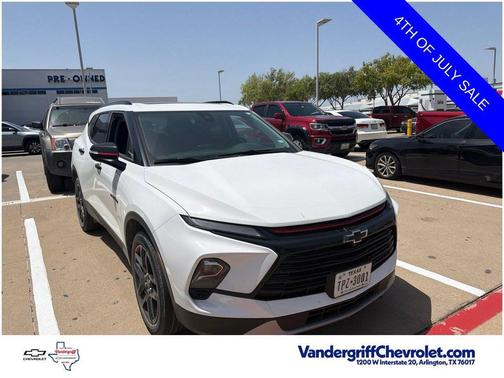 Summit White 2024 Chevrolet Blazer 3LT