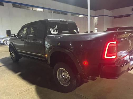 2019 RAM 3500 Limited Mega Cab 4x4 6'4' Box