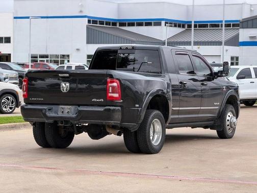 2019 RAM 3500 Limited Mega Cab 4x4 6'4' Box