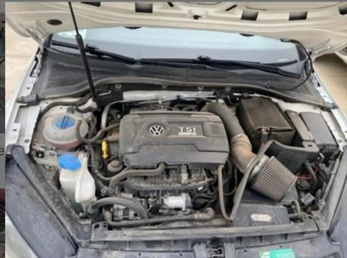 2017 Volkswagen Golf R 2.0T Manual