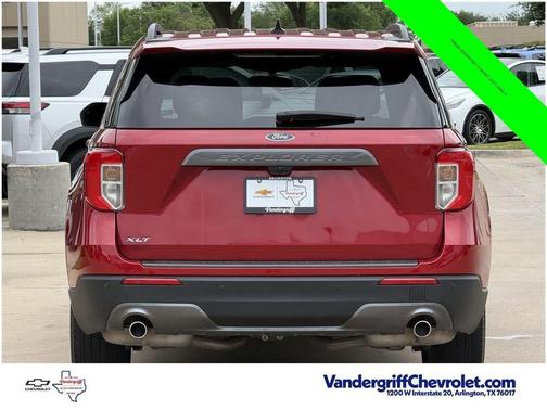 Rapid Red Metallic Tinted Clearcoat 2023 Ford Explorer XLT