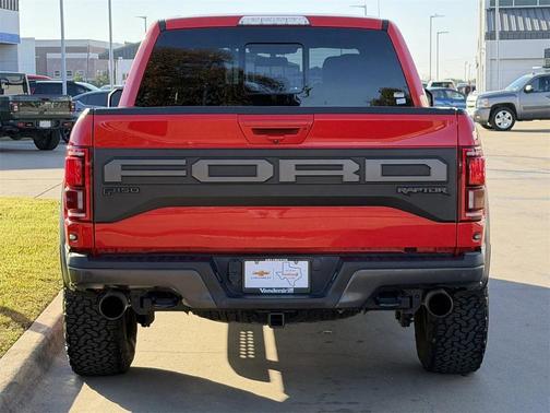 2020 Ford F-150 Raptor