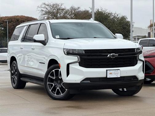 2024 Chevrolet Suburban RST