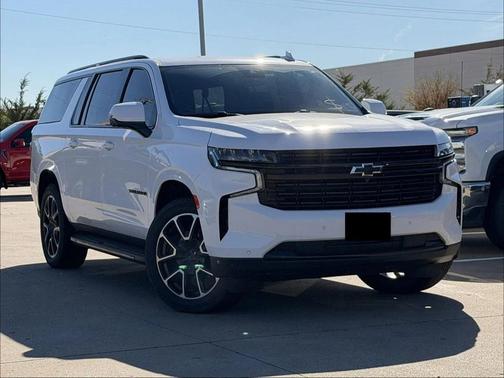 2024 Chevrolet Suburban RST
