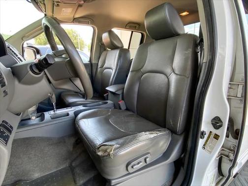 2011 Nissan Frontier SL