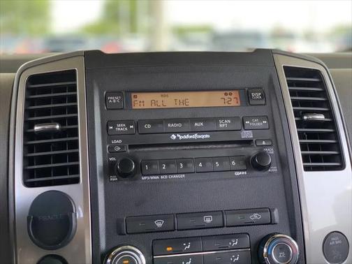 2011 Nissan Frontier SL