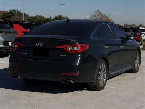 2015 Hyundai SONATA Sport