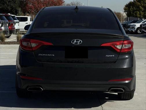 2015 Hyundai SONATA Sport