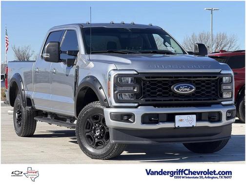 2023 Ford F-250 XLT