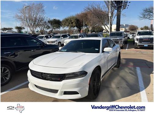 2018 Dodge Charger SXT