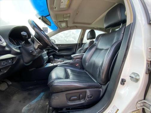 2014 Nissan Maxima SV