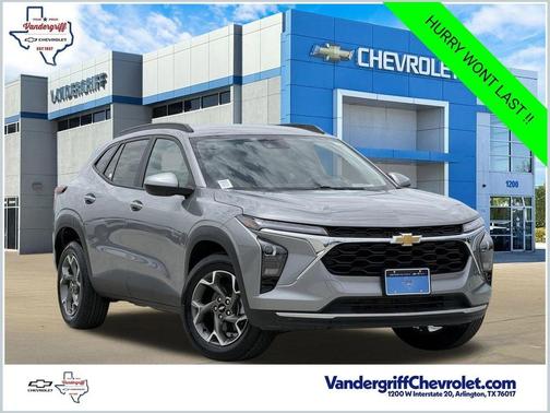 Sterling Gray Metallic 2025 Chevrolet Trax LT
